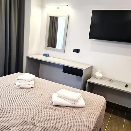 Agnanti-apartments *